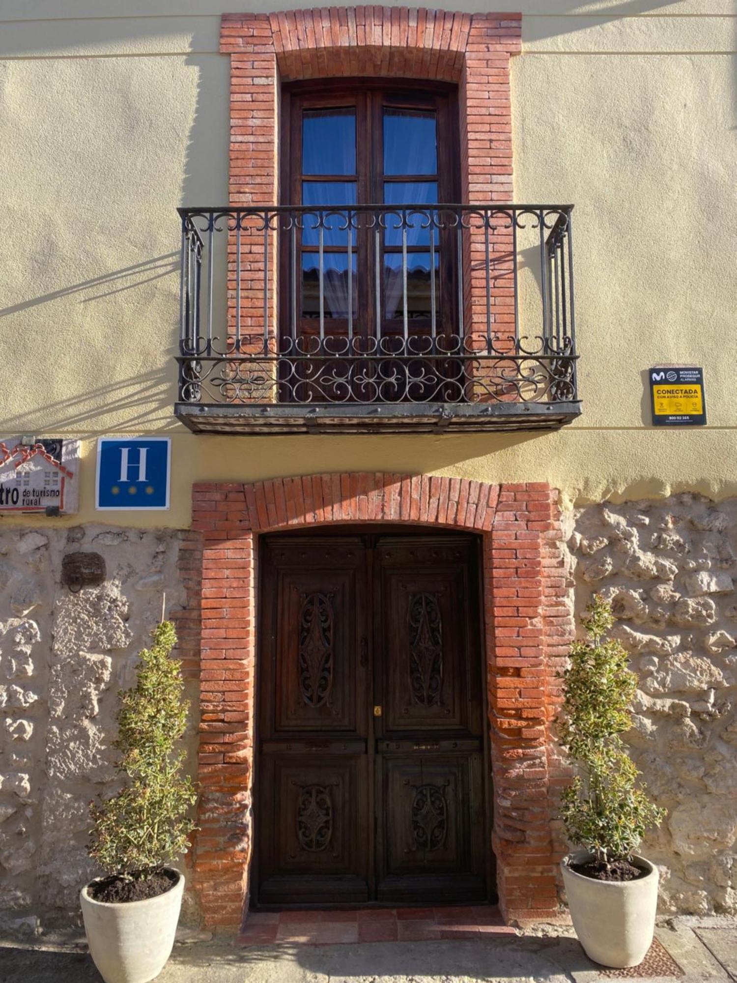 Hotel Restaurante Agapio De Tresnino Кинтанилья-де-Онесимо Экстерьер фото